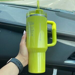 Starbucks x Stanley
